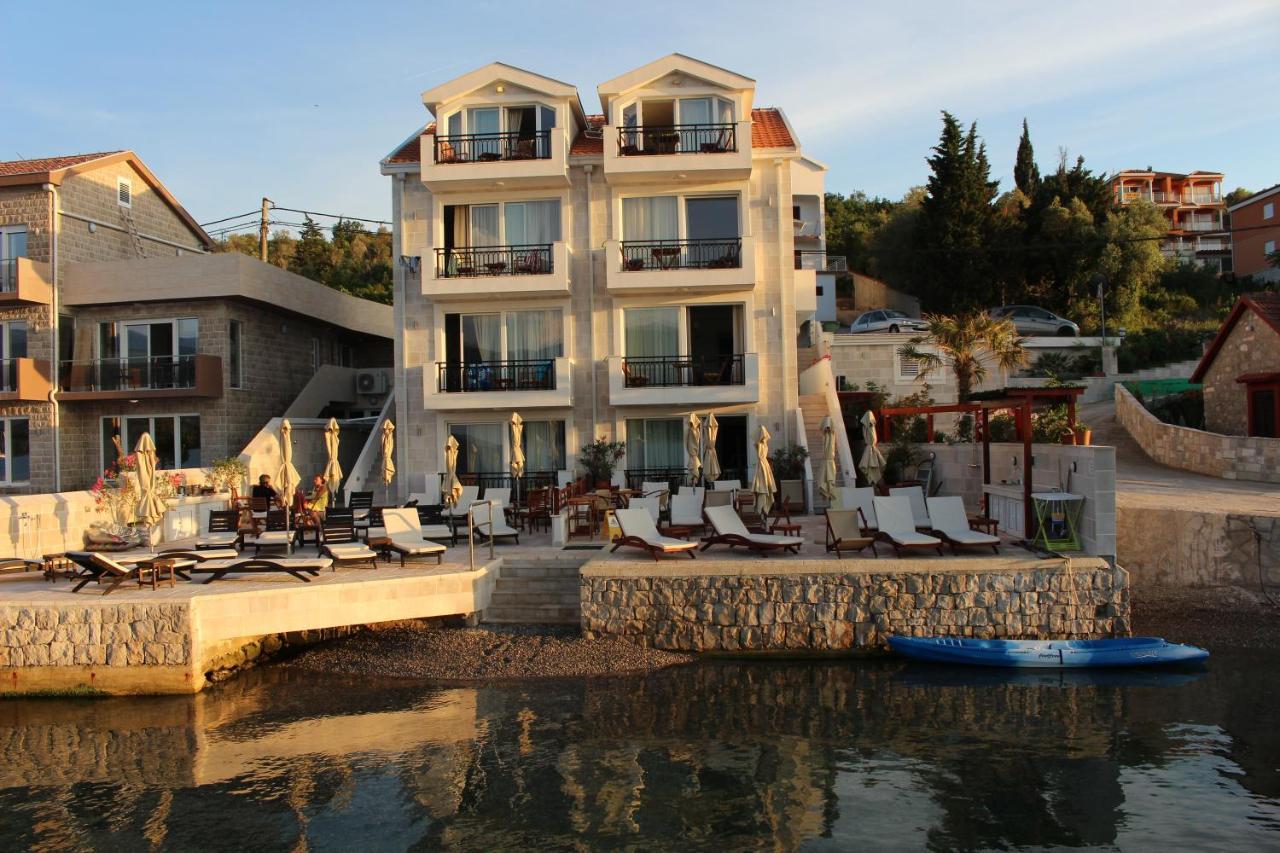 Apartments Harmonia Тиват Екстер'єр фото