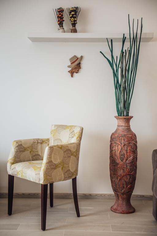 Apartments Harmonia Тиват Екстер'єр фото