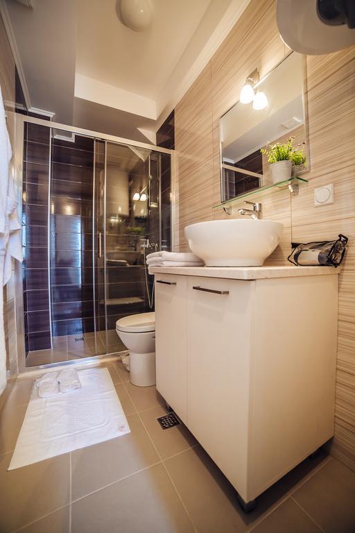 Apartments Harmonia Тиват Екстер'єр фото