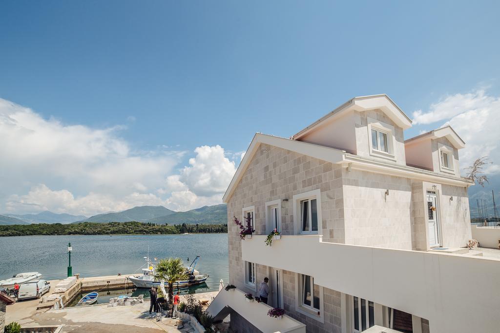 Apartments Harmonia Тиват Екстер'єр фото